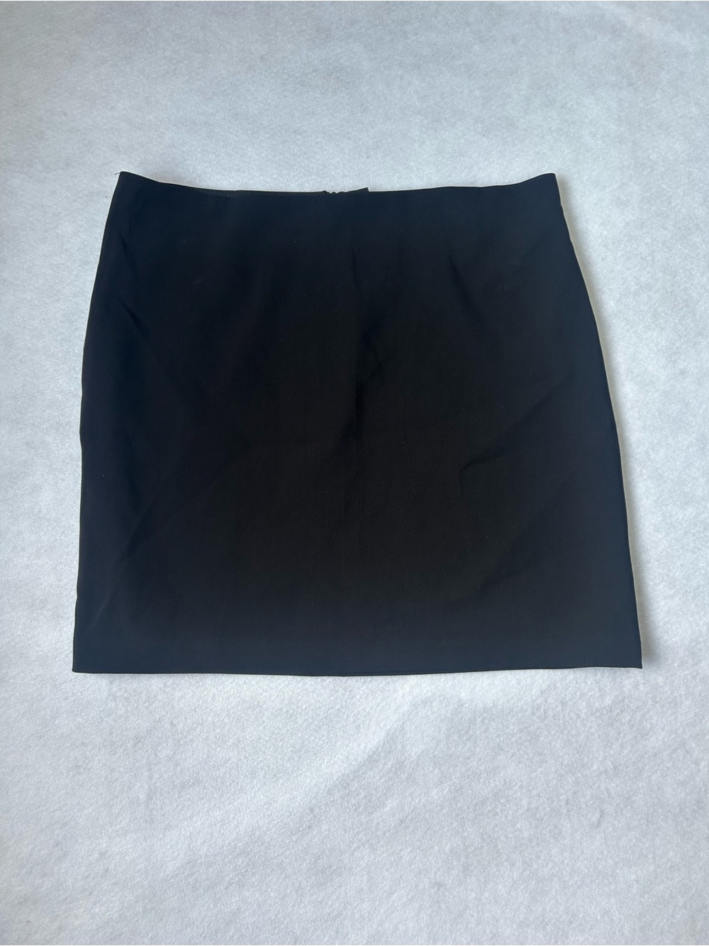 Joie Women's Black Mini Skirt Closet Staple Minimalist Size 12 Preppy Classic
